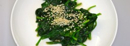 Wilted Spinach with sesame and garlic